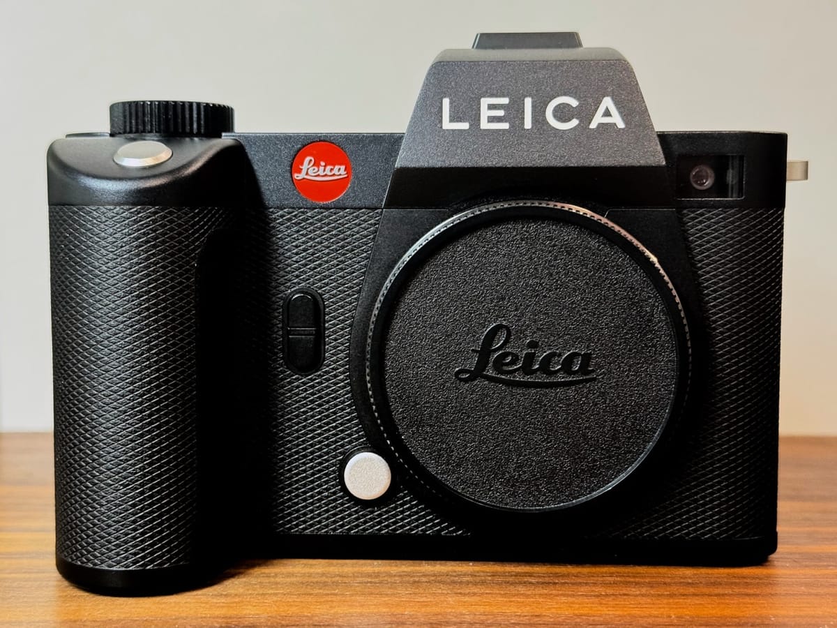 I'm out of the Leica SL system